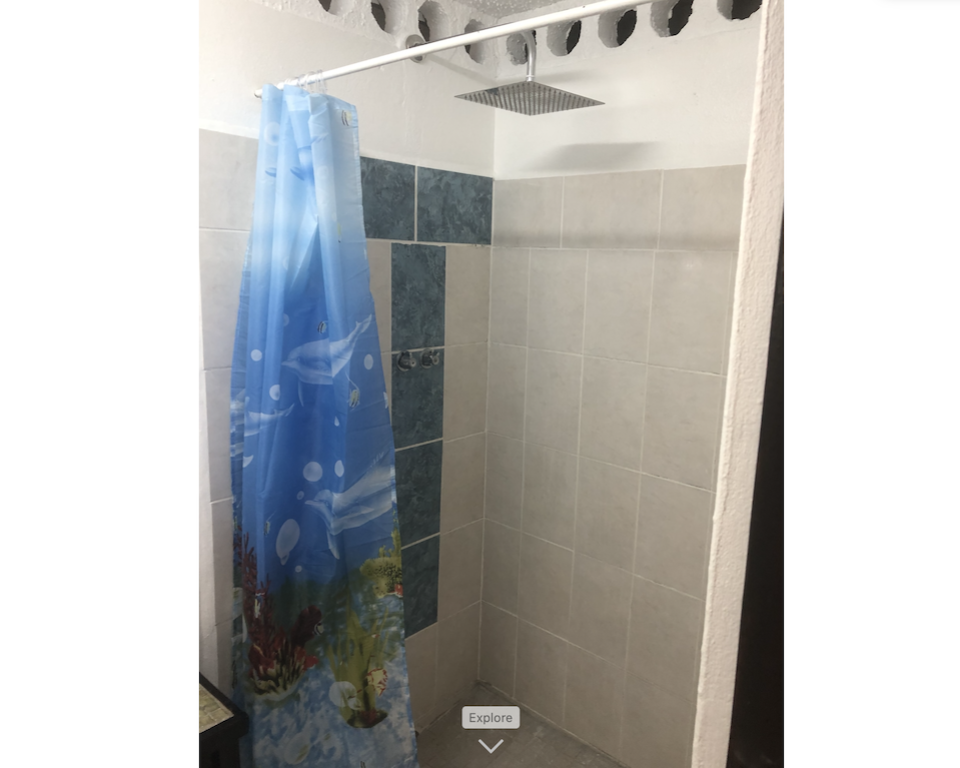 Shower Apartment 1